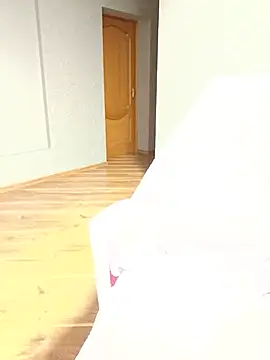 Aromaloveqq webcam