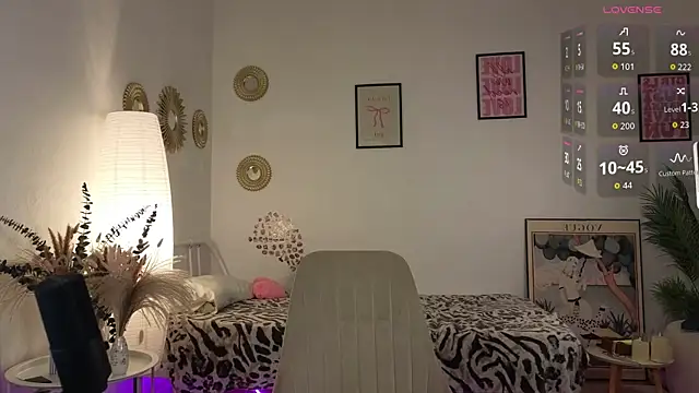 fairysilkk live cam on StripChat