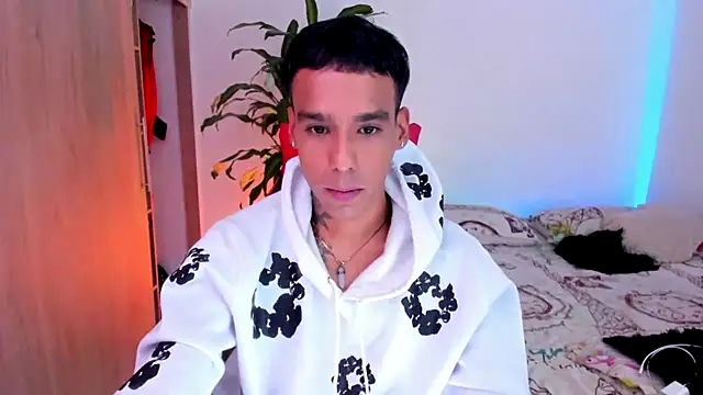 Damianwhite live cam on StripChat
