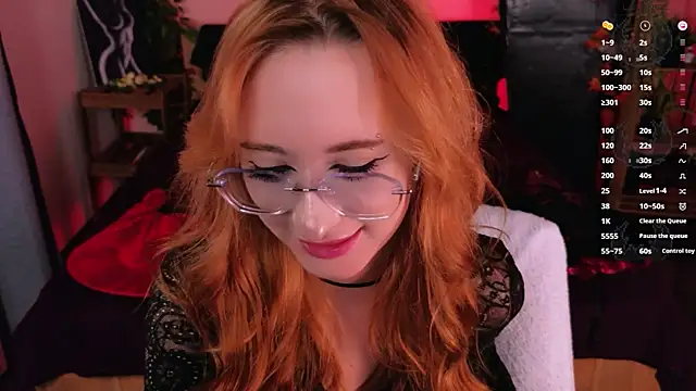 WICKEDEMBER live webcam show