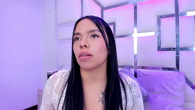 ZoeWan69 live webcam