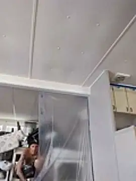 TuzdayG live cam on StripChat