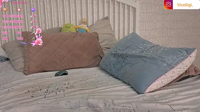 your_bunnygirl live webcam show