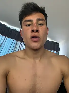 AustinJones_ live cam on StripChat