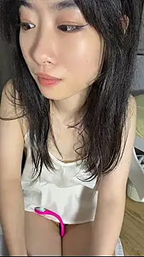 kittyvivian live webcam show