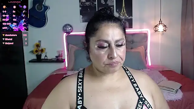 keyla01_ - Keyla01_'s free webcam - UK Sex Cams