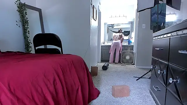 yiauana live webcam show