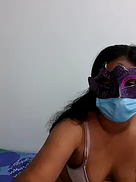SerenaVale live webcam show