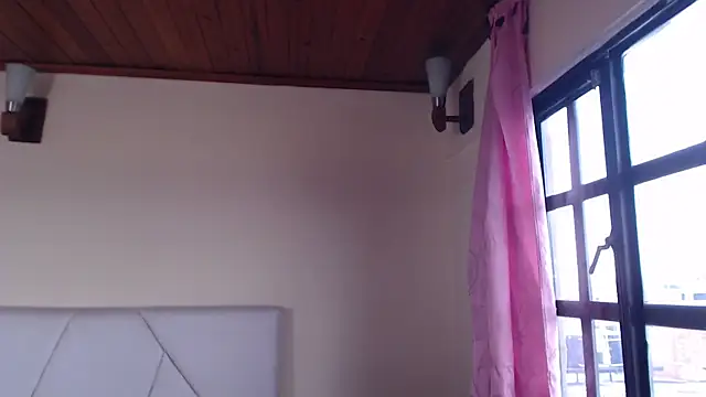 AyameFoxy webcam
