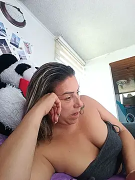 maynor_1998 live cam