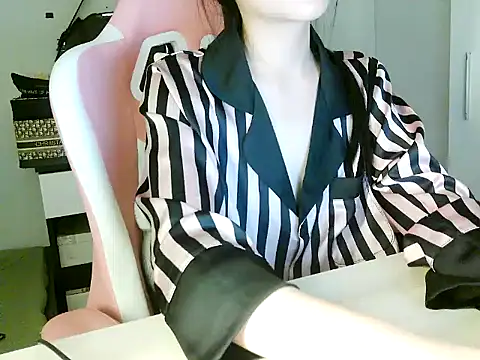 lucienguyen webcam