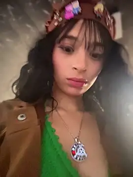Sasha-firee webcam