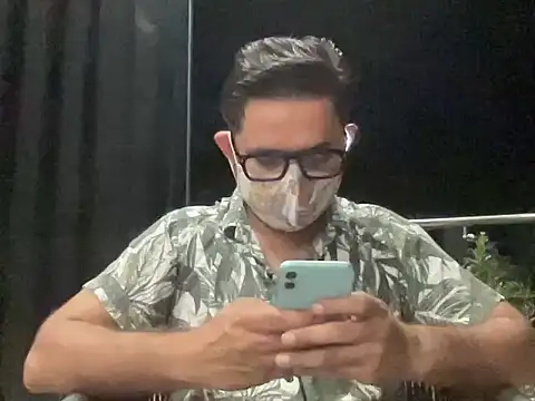 slavekinky001 webcam