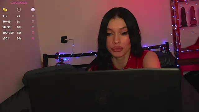 Olivia_Faye webcam