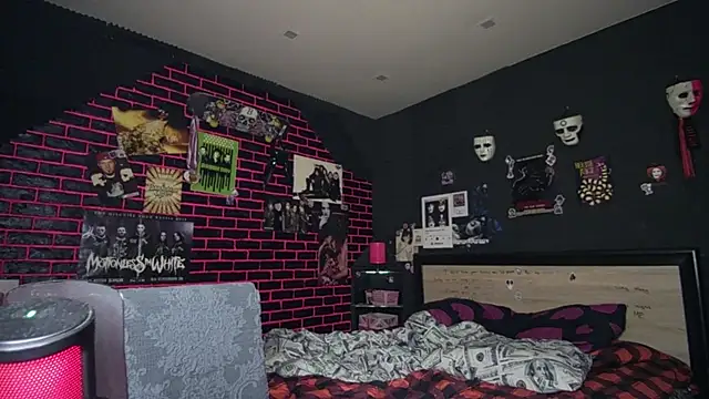 MessalinaOfficial webcam