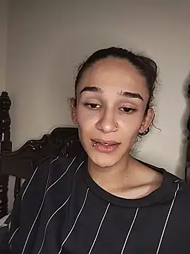 Twink_fem-boy webcam