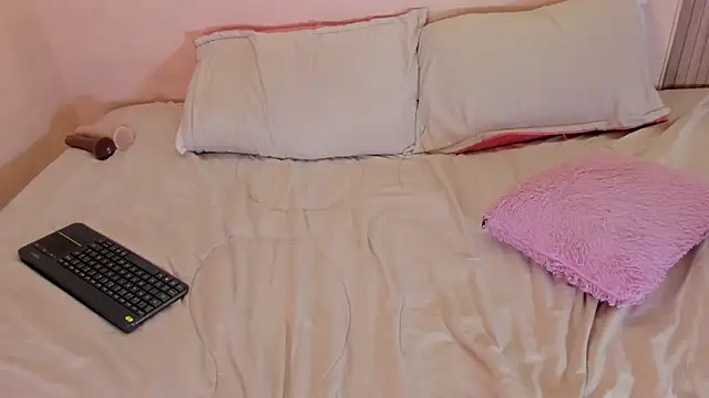 kathe_hot (F milf) - dildo riding and spanking