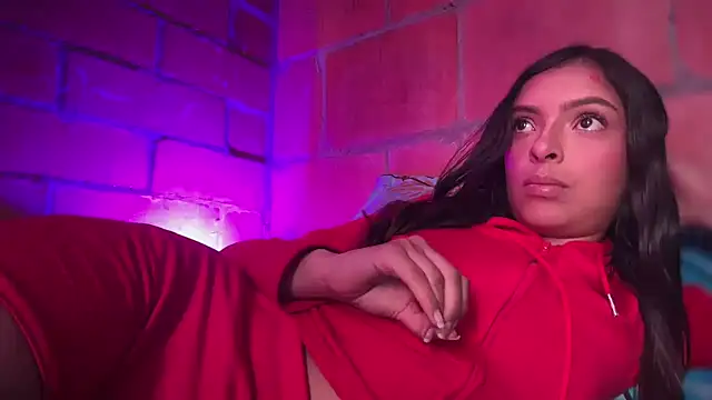Skye_Moore webcam