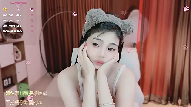 Vaidurya-Yolo live webcam show