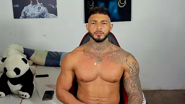 JackMclain webcam