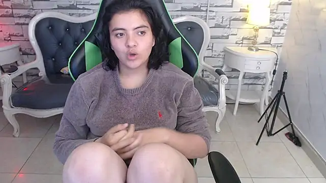 amalia_a webcam