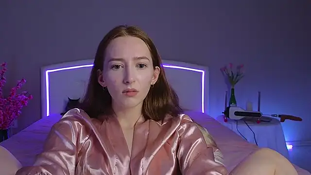 MichaelaDelly webcam