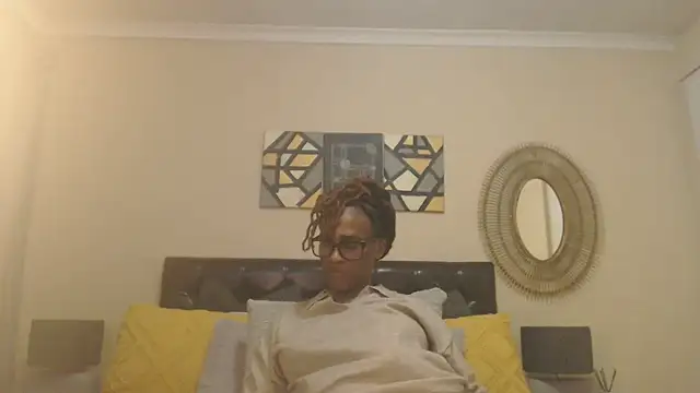 Creamyass22 webcam