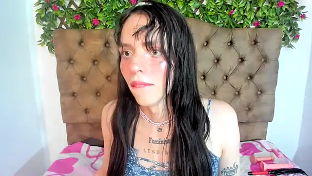 Lux_Royse webcam