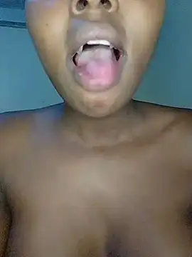 pritty-tits live cam on StripChat