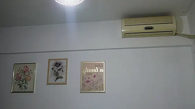 HairyRobxxx webcam