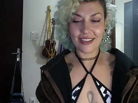 MariLouM webcam
