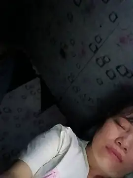 Sana-vn live cam on StripChat