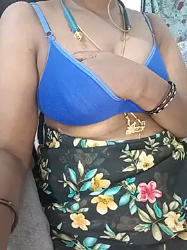 Tamil-hotwife webcam