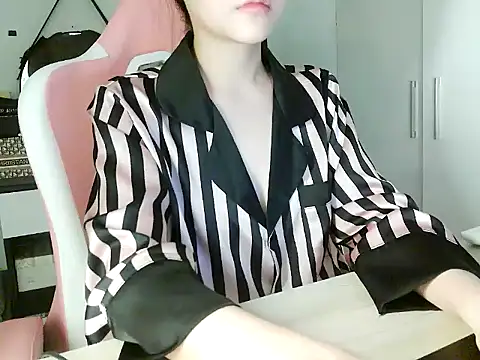 lucienguyen webcam