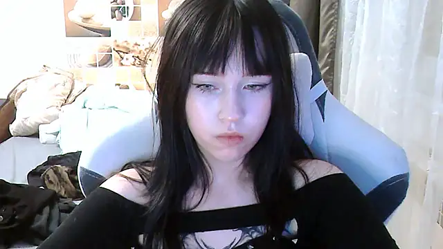 NoirEva live webcam show