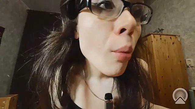 Модель: RachelSav
