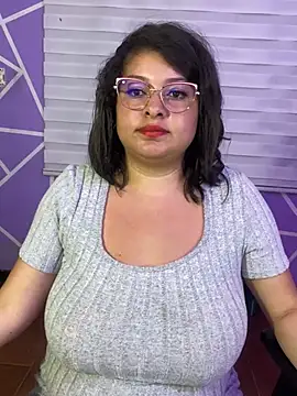 miiaajoness (F young) - :devil: SHOW PUSSY :devil: