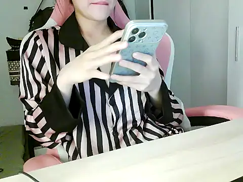 lucienguyen webcam