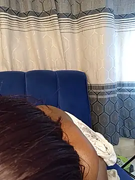 ariahsexy (F young) - Ride dildo (cum shot)