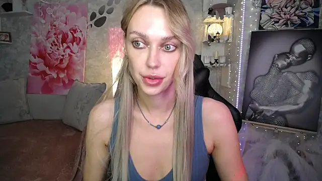NickyAdamidi webcam