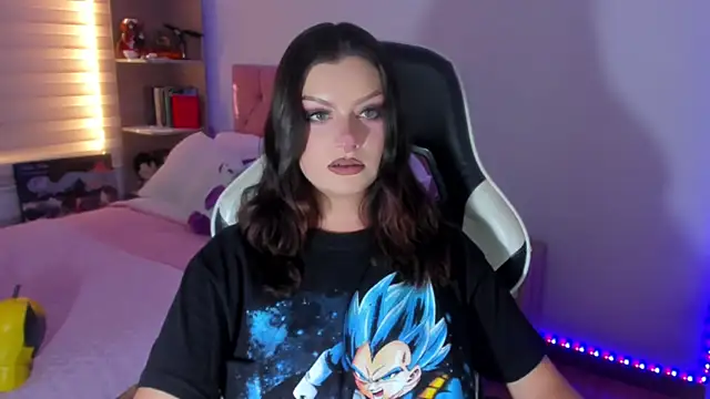 OphelianaRose33 webcam
