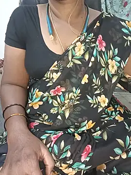 Tamil-hotwife webcam