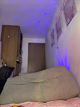 DulceLenns webcam