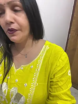 simmy14321 (F milf) - Hyyy Guys
