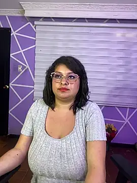 miiaajoness (F young) - :devil: SHOW PUSSY :devil: