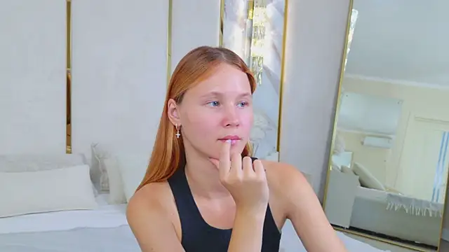 AmeliRoyse live cam