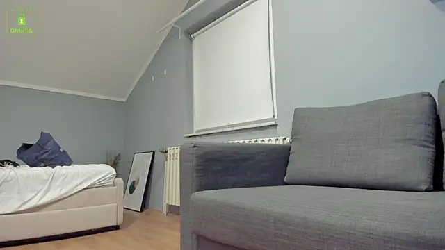 Naomi_Urban live webcam