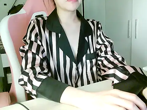 lucienguyen webcam