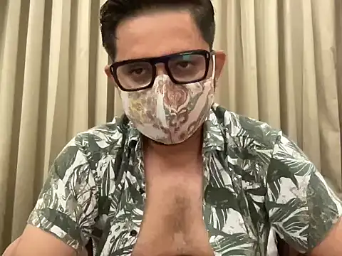 slavekinky001 webcam