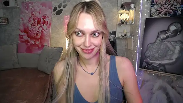NickyAdamidi webcam